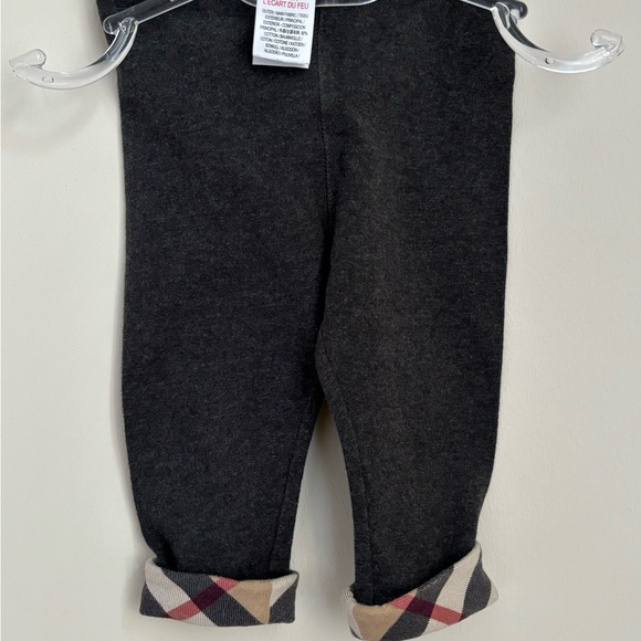 Burberry girls pants size :9 months - Picture 5 of 9